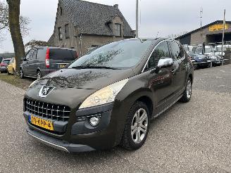 skadebil auto Peugeot 3008 1.6 THP GT 2010/1