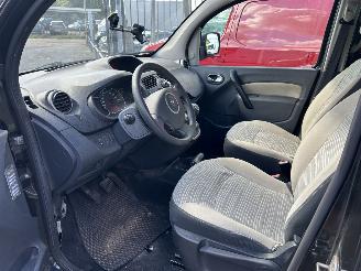 Renault Kangoo Fanily II 1.6-16v Expression Airco picture 6