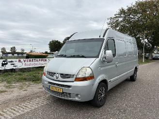 skadebil bedrijf Renault Master T35 2.5 DCI L3/H2 MAXI UITVOERING AIRCO 74KW 2008/6