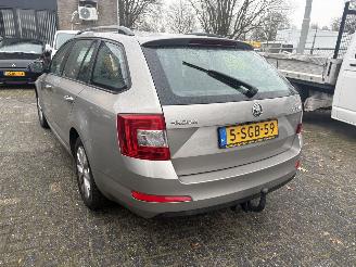Skoda Octavia 1.2 TSI COMBI picture 5