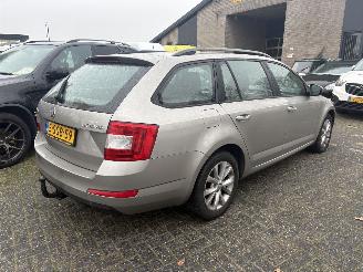 Skoda Octavia 1.2 TSI COMBI picture 18