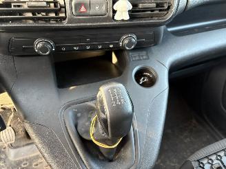 Opel Combo 1.5D L1H1 Edition airco picture 11