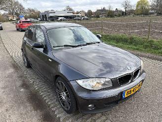 BMW 1-serie 118i High Executive automaat picture 25