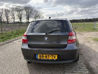 BMW 1-serie 118i High Executive automaat picture 21