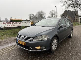 skadebil auto Volkswagen Passat Variant 1.4 TSI Comfortline BlueMotion automaat 2011/3