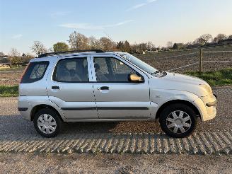 Suzuki Ignis 1.5-16V GLX AUTOMAAT AIRCO picture 14