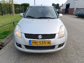Suzuki Swift 1.3 AIRCO picture 11