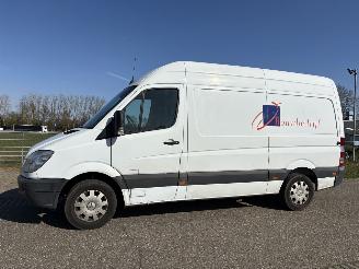 Mercedes Sprinter 213 CDI L2/H2 picture 3