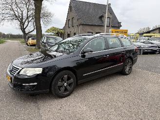 Volkswagen Passat Variant 1.8 TFSI Trendline SCHADE AUTO ! picture 2