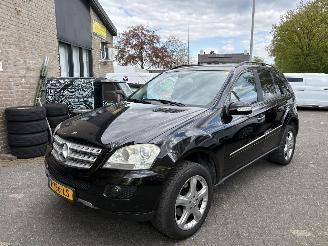 Mercedes Ml-klasse 320 CDI 4MATIC VAN UITVOERING picture 1
