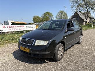 Damaged car Skoda Fabia 1.9 TDI CHOICE 74KW AIRCO 2004/5