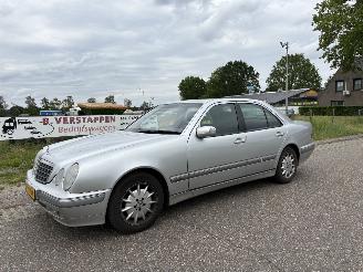 Mercedes E-klasse 200 CDI Elegance Select automaat picture 2