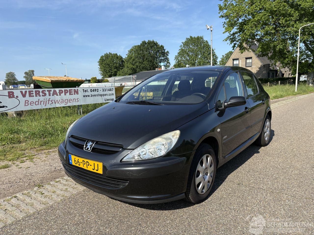 Peugeot 307 1.6-16V NAVTECH