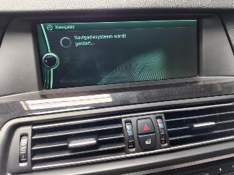 BMW 5-serie Touring 528i High Executive, 3.0 6 CILINDER BENZINE ! picture 9
