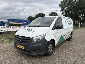 skadebil bedrijf Mercedes Vito 111 CDI LANG 2015/3