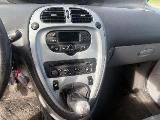Citroën Xsara PICASSO 1.6I-16V IMAGE picture 8