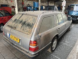 Mercedes 200-300D 3.0 300 TE 24_V (124.091) MULTI KLEPPER !!! UNIEKE AUTO MET OA AIRCO picture 19