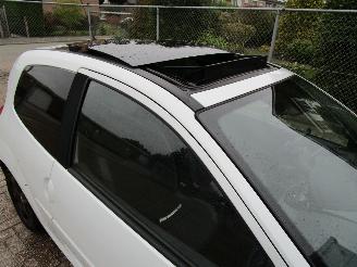 Renault Twingo Schuifdak Clima Radio/CD picture 5