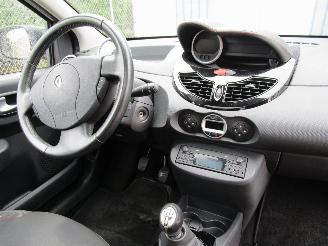 Renault Twingo Schuifdak Clima Radio/CD picture 12
