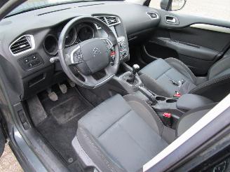 Citroën C4 1.6 VTI Navi Clima picture 14