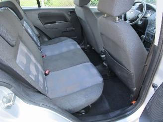Ford Fusion 1.4 16V Airco Radio/CD picture 16