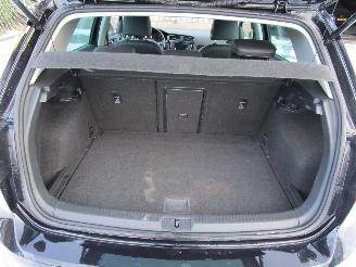Volkswagen Golf 1.2 TSI Navi High-Line 6-Bak Schadevrij picture 12