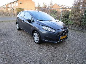 Ford Fiesta 1.5 TDCI Clima 5-Drs picture 3
