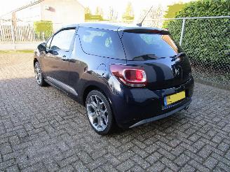 Citroën DS3 1.2 VTI Clima Radio/CD picture 2