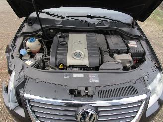 Volkswagen Passat 2.0 TFSI Automaat Navi Clima picture 9