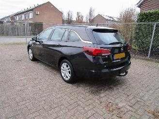 Opel Astra 1.6 CDTI Navi Clima 6-Bak picture 2