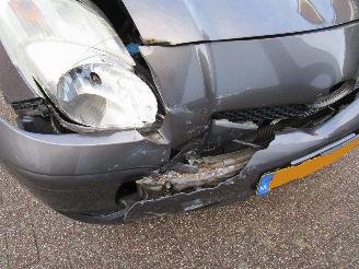 Toyota Yaris 1.3 VVT-I Airco Radio/CD 6-Bak picture 7