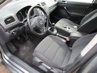 Volkswagen Golf 1.6 TDI Navi Clima picture 15