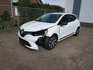 skadebil auto Renault Clio 1.0 TCE Navi Airco 91.000 KM 6-Bak 2022/11