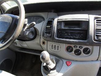 Renault Trafic 1.9 DCI L2 H1 Airco 6-Bak picture 9