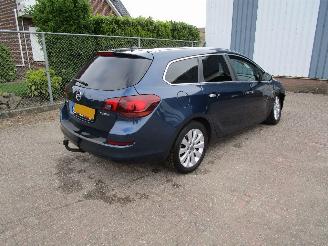 Opel Astra 1.6 Turbo Navi Clima 6-Bak picture 4