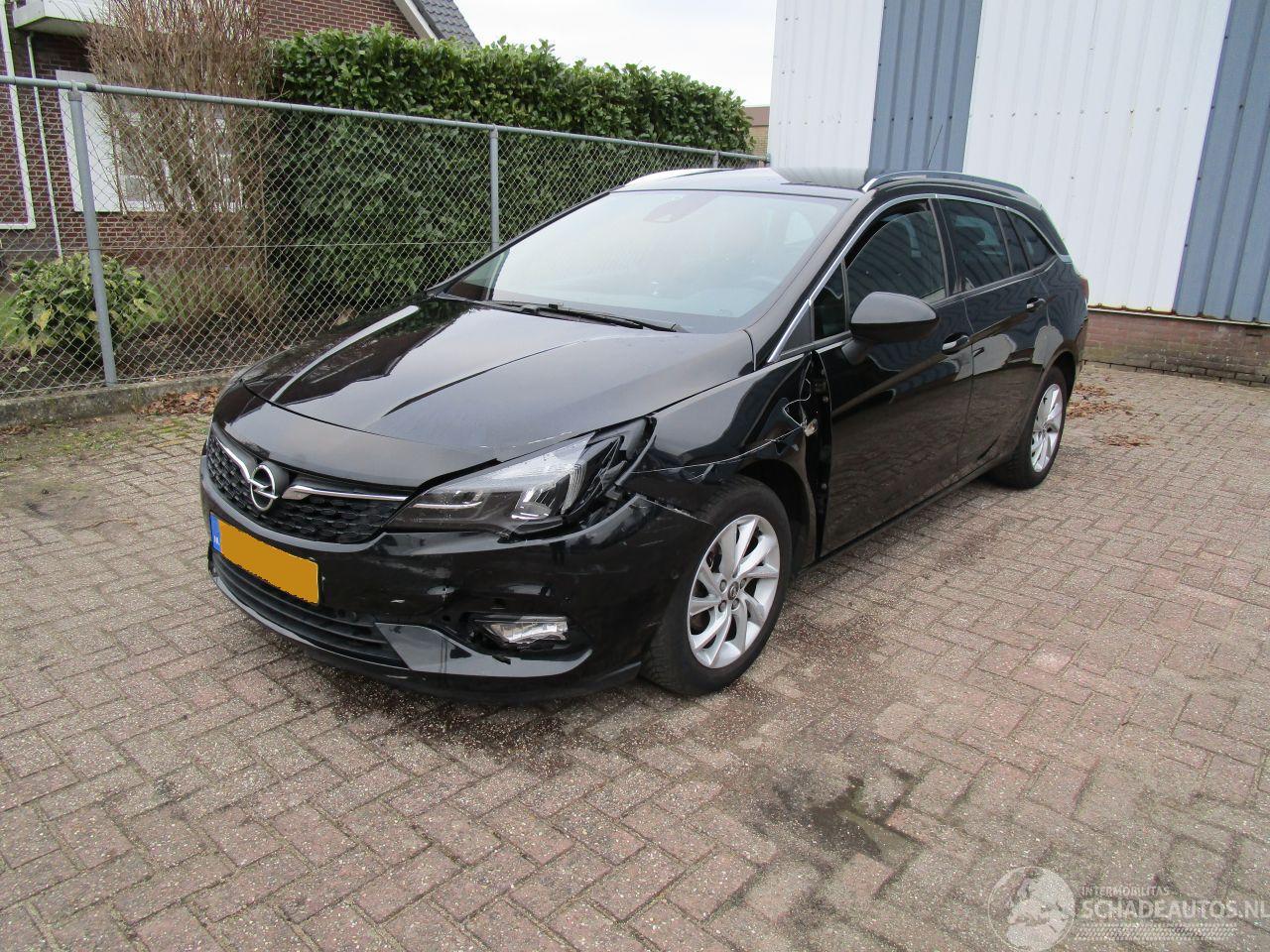 Opel Astra 1.2 Nieuwe Motor Camera Navi 6-Bak