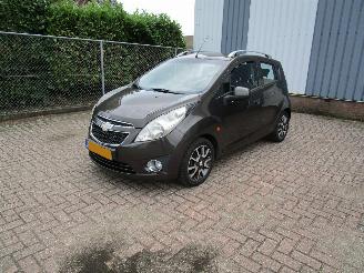 skadebil auto Chevrolet Spark 1.0 Bi-Fuel Airco 2011/11
