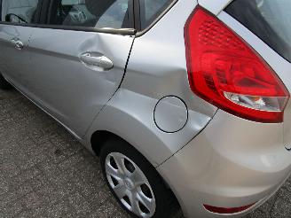 Ford Fiesta 1.25 Airco Radio/CD 5-Drs picture 8