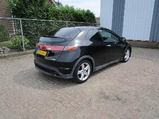 Honda Civic 1.8 S Clima Radio/CD 6-Bak picture 4