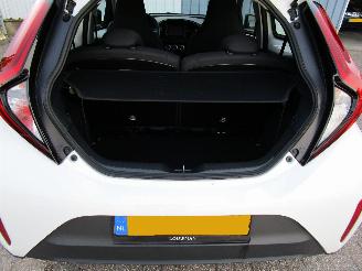 Toyota Aygo X Automaat Camera Navi 31.000 Km picture 19