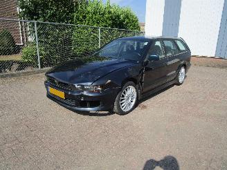 Vaurioauto  passenger cars Mitsubishi Galant 2.0 GLXI Airco 2000/6