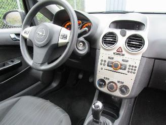 Opel Corsa 1.4 picture 9