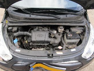 Hyundai I-10 Radio/CD picture 11