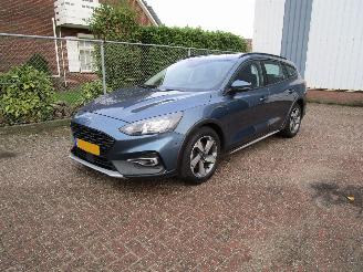 Unfallwagen Ford Focus 1.0 Hybride Camera Navi Clima 2020/10