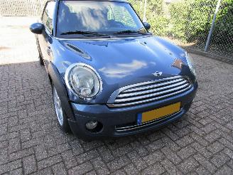 Mini Cabrio 1.6 Cooper Chili Airco 6-Bak picture 6