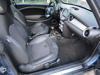 Mini Cabrio 1.6 Cooper Chili Airco 6-Bak picture 10
