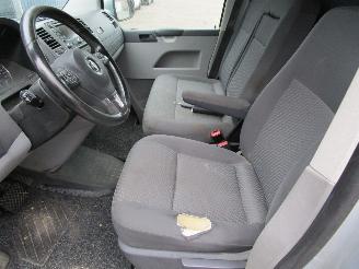 Volkswagen Transporter 2.0 TDI 180 PK DSG Navi Airco picture 12
