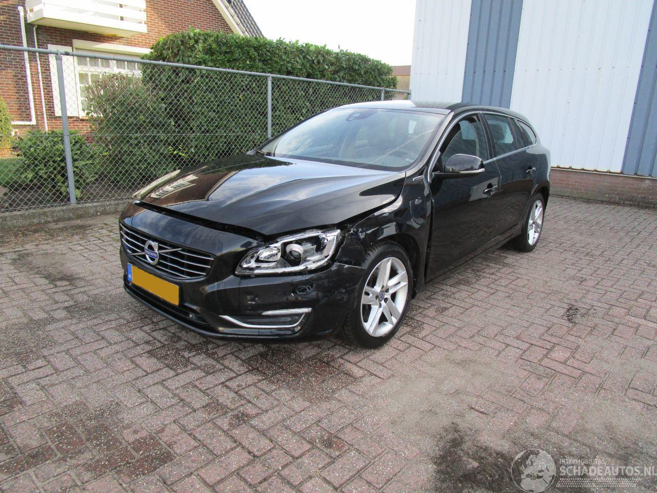 Volvo V-60 2.4 D5 Hybride Navi Clima