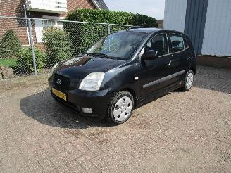 Auto incidentate Kia Picanto 1.0 Airco 2006/8