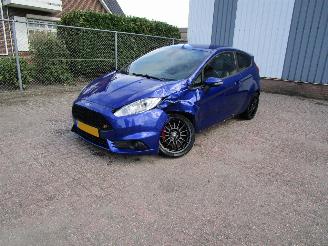 Voiture accidenté Ford Fiesta ST2 1.6 Clima Leder 6-Bak 2014/3